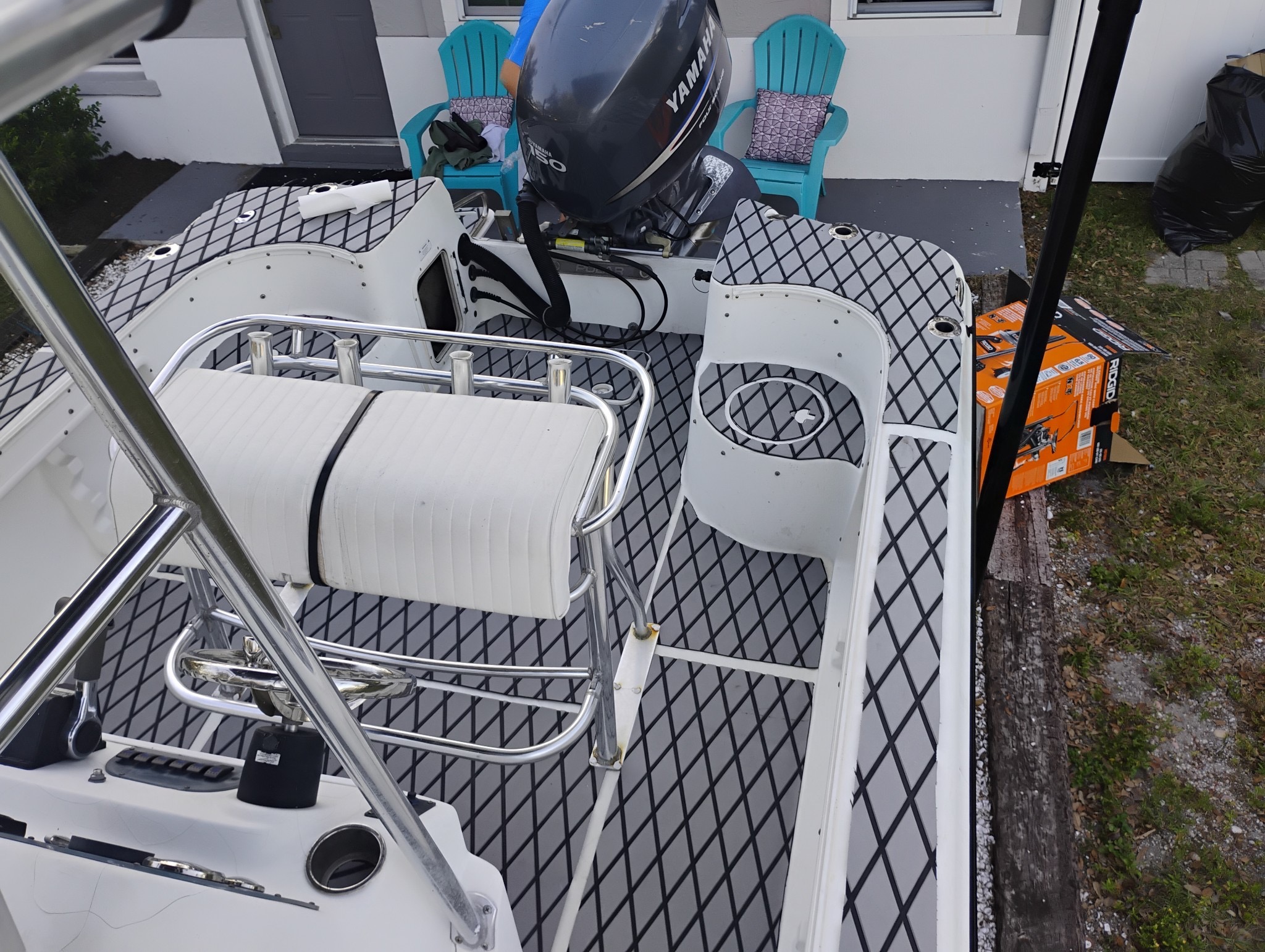 BA Boat Flooring_6461507005590904916